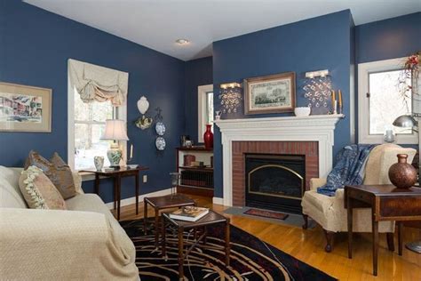 Whether you want inspiration for planning blue and taupe living room or are building designer blue and taupe living room from scratch, houzz has 219 pictures from the best designers, decorators, and architects in the country, including nip tuck remodeling and ez's painting llc. 26 Blue Living Room Ideas (Interior Design Pictures ...