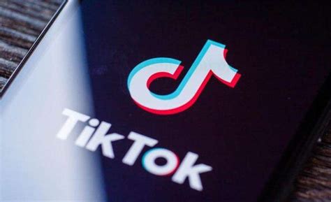 Tiktok Vs Instagram яка з соц мереж краща