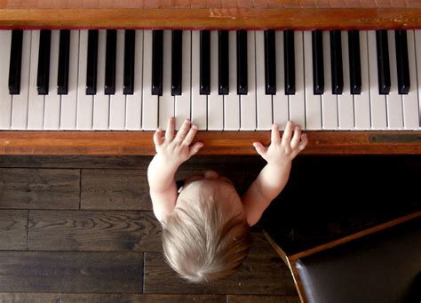 What you need in a keyboard piano depends primarily on your child's age. Best Keyboard Pianos for Kids - 2019 - Musical Pros