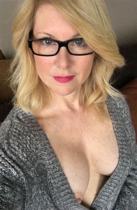 Pin On Sexy In Glasses