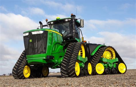 Passed total fluid scan analysis. John Deere 9R tractors to see updates for 2019 - AGCanada ...