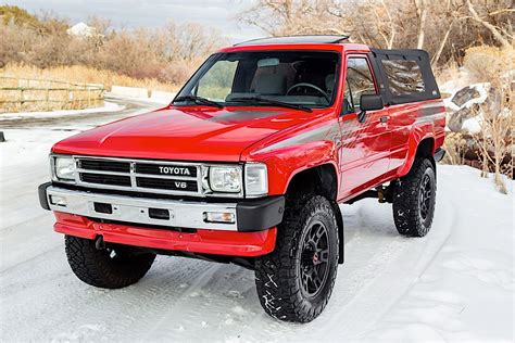 1989 Toyota 4runner Sr5 On 2 Inch Lift Is A Cheap Ride To Snow And Mud