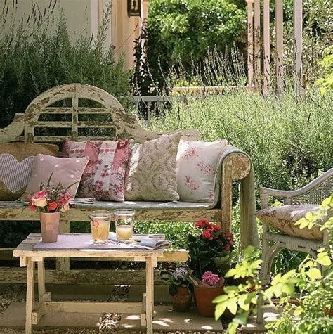 49 Beautiful Feminine Terrace And Patio Décor Ideas Digsdigs