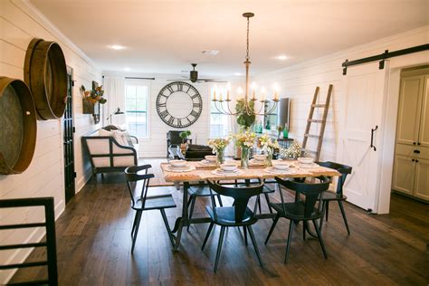 Fixer upper dining room, Joanna gaines dining room, Modern kitchen tables