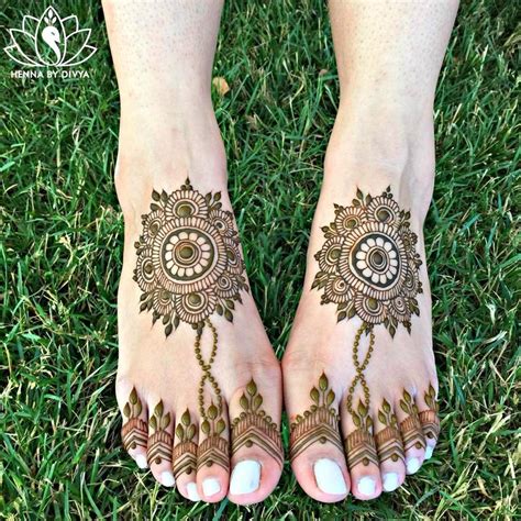 50 Leg Mehndi Design Images To Check Out Before Your Wedding Bridal