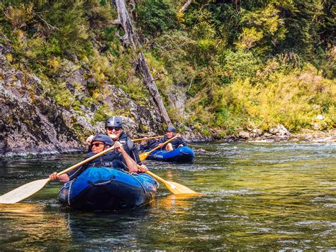 Kayaking Tour At The Pelorus River Nz Kayak New Zealand