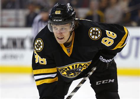 Bruins Will Give David Pastrnak A Second Look The Boston Globe