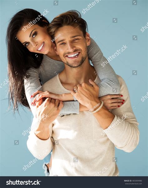 Portrait Smiling Beautiful Couple Stockfoto Nu Bewerken 465909980 Shutterstock