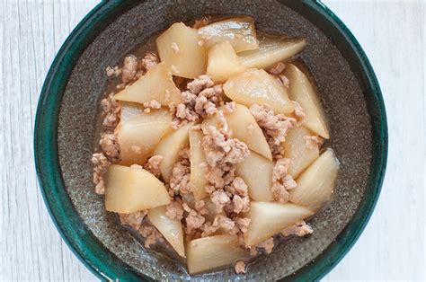 Daikon is a white long radish used in many japanese dishes. Braised White Radish with Pork Mince (Daikon no Soboro-an) | RecipeTin Japan