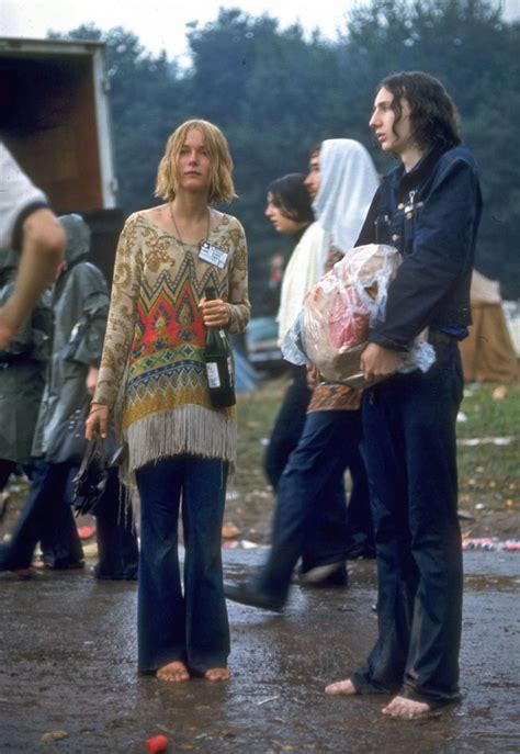 Hippies At Woodstock 1969 R Oldschoolcool