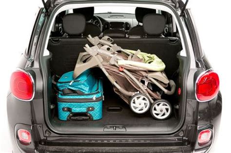 La nostra compagnia finanziaria valuta. Fiat 500L Living: peut-elle concurrencer les monospaces ...