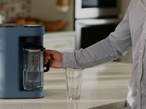 this countertop reverse osmosis water filter system fits anywhere