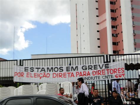 greve peia spray de pimenta polÍcia municipal nos professores de fortaleza em greve em