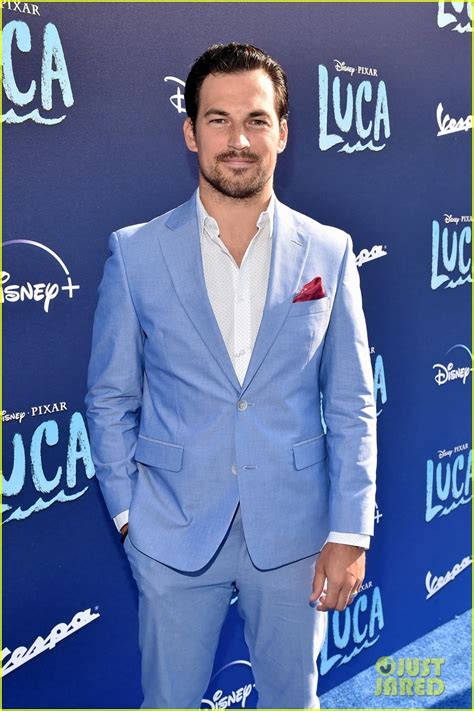 Greys Actor Giacomo Gianniotti Suits Up At Luca Premiere His New