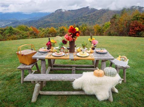 10 Different Ways To Set A Fall Friendly Table