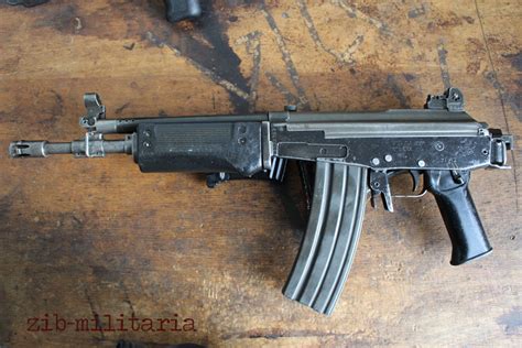 Galil Glilon Sar Short Barrel Deactivated Assault Rifle Idf