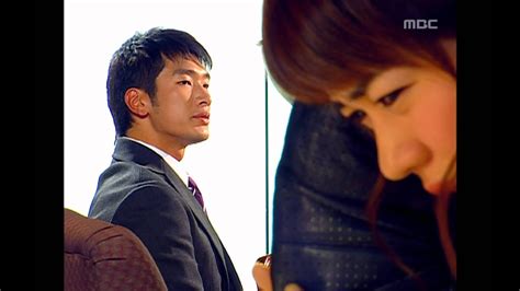 Then, he was hit by a second critical attack. 황태자의 첫사랑 - First Love of a Royal Prince, 01회, EP01, #12 ...