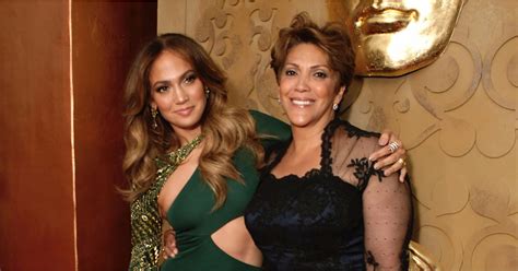 Photos Of Jennifer Lopez And Her Mom Popsugar Latina
