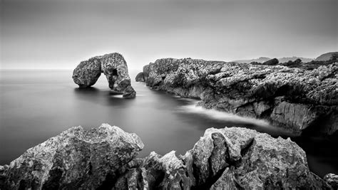 Six Reasons You Must Use Black And White For Landscape Photography