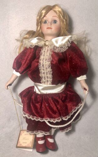 17” Vintage 1992 Classical Symphony Porcelain Doll Special “mamie