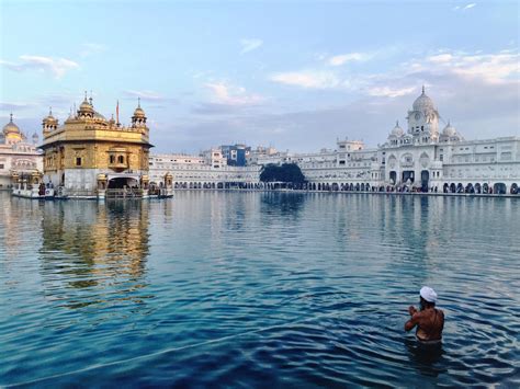 Just 12 Stunning Photos Of The Golden Temple In Amritsar Condé Nast
