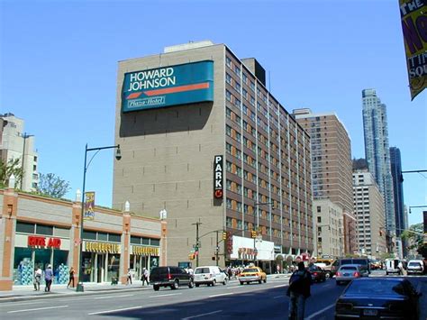 Complimentary, hot breakfast is offered daily to. Hampton Inn Times Square North | Wired New York