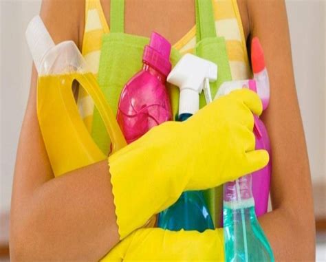 Why does my house smell musty. Why Does My House Smell Musty? | EnviroVent