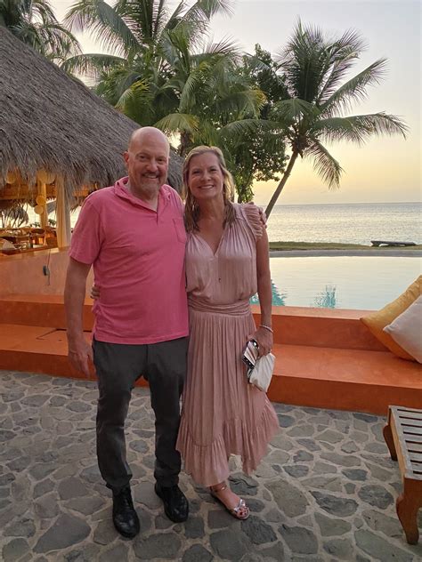 Jim Cramer is married to Lisa Cadette Detwiler: Net Worth $100M