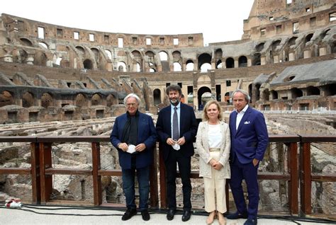 In Pictures See The Tunnels Beneath Romes Colosseum Where Gladiators