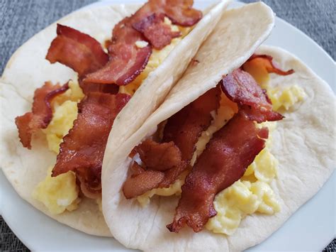 [homemade] Bacon And Egg Breakfast Tacos R Food
