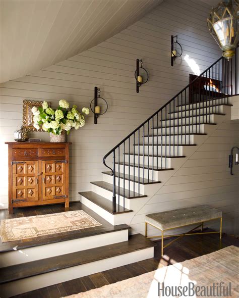 Shaker Style Staircase - House Beautiful Pinterest Favorite Pins June