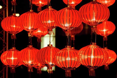 16pcs Chinese New Year Lanterns Red Spring Festival Ornament 売り切れ必至！