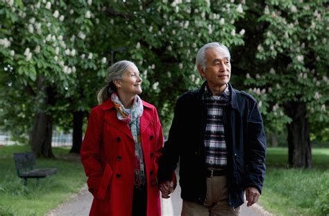 Positive Thinking May Protect Seniors From Dementia The Oldish