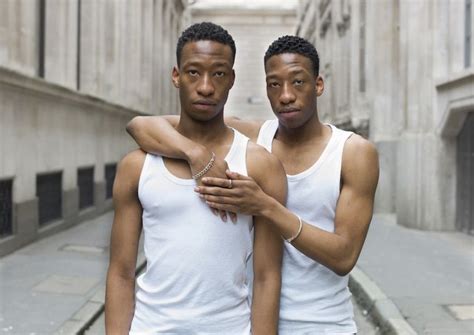 Portrait Photography Series Highlights Subtle Differences In Identical Twins Twin Photography