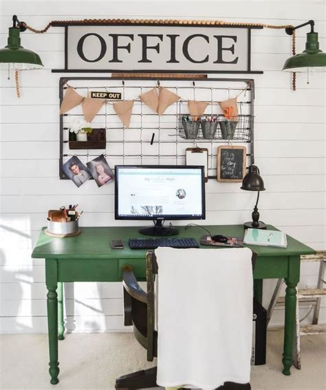 34 Gorgeous Vintage Farmhouse Office Decorating Ideas Magzhouse