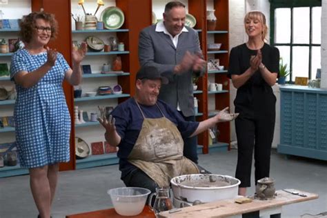 The Great Pottery Throw Down Johnny Vegas Makes Teapot In 60 Seconds