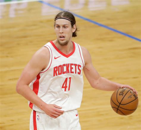 Kelly Olynyk S Nba Contract A Breakdown Of His Net Worth In