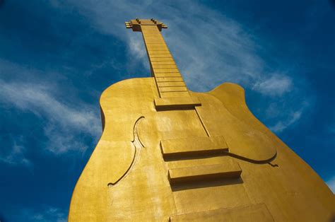 The Big Golden Guitar Statue New England Hwy Tamworth Nsw Australia