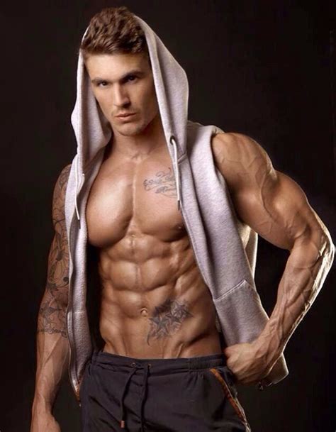 Ross Dickerson Male Fitness Model Bodybuilding And Fitness Zone