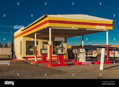 Old Gas Station New Mexico Hi Res Stock Photography And Images Alamy
