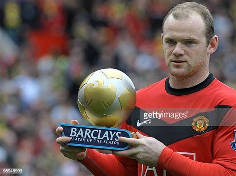Wayne Rooney Portrait Photos And Premium High Res Pictures Getty Images
