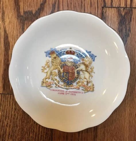 Royal Standard Plate Commemorating Elizabeth 2 Coronation 1953 EBay