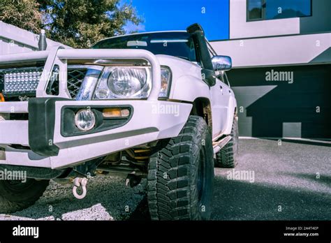 Truck With Bull Bar Hi Res Stock Photography And Images Alamy