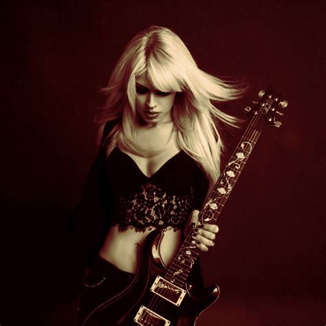 Pin By Painkiller On Lady Rockers With Images Female Guitarist Guitar Girl Women Of Rock