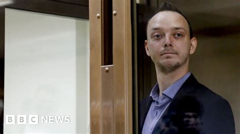 Ivan Safronov Russian Reporter Who Rejected Deal Gets 22 Year Jail Sentence