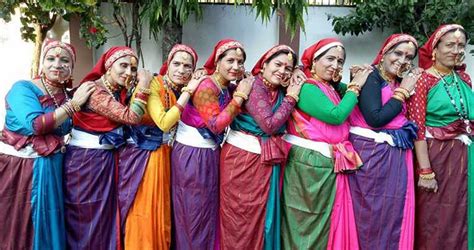 Traditional Dress Of Garhwal