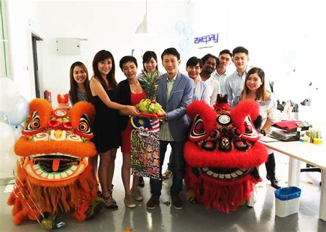 Chinese new year celebration ~ acrobatic double lion dance (múa lân) @ tropicana city mall, petaling jaya, malaysia. GALLERY - Lion Dance Ground Performance - Lion Dance ...