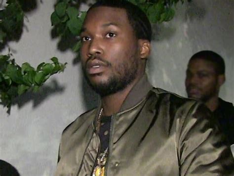 Judge Sentences Meek Mill To Years In Prison For Probation Violation