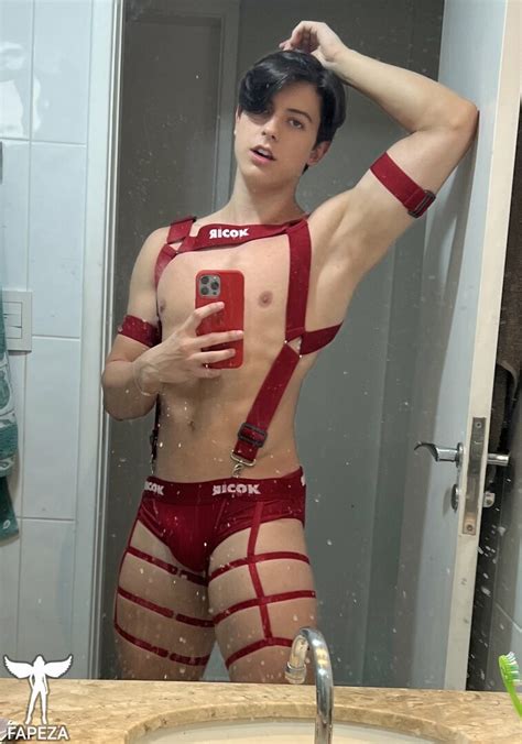 Ze Longuinho Ze Longuinho Nude Leaked OnlyFans Photo Fapezai3 TheFap