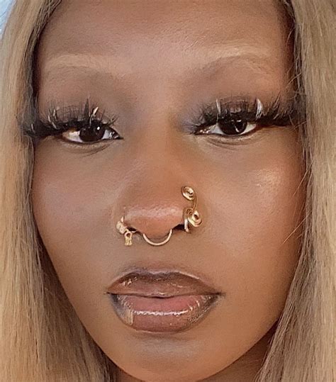 Hot Girl Interrupted On Twitter Nose Piercing Jewelry Cute Nose Piercings Piercing Jewelry